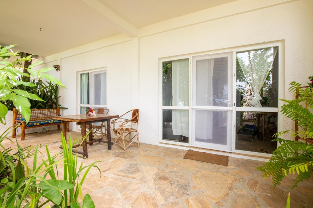 Surfescape Zanzibar Apartment Kiwengwa  Exterior photo