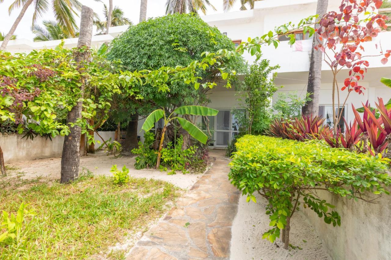 Surfescape Zanzibar Apartment Kiwengwa  Exterior photo