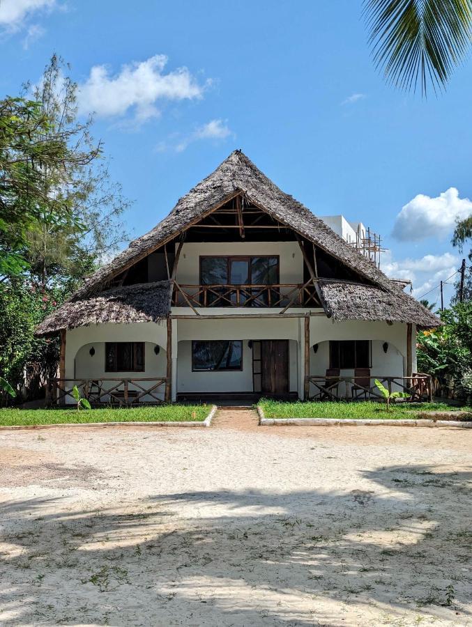 Surfescape Zanzibar Apartment Kiwengwa  Exterior photo